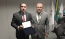 Desembargador Rogério Fialho e ministro Humberto Martins, vice-presidente do CJF. (Foto: Edson Queiroz/CJF)